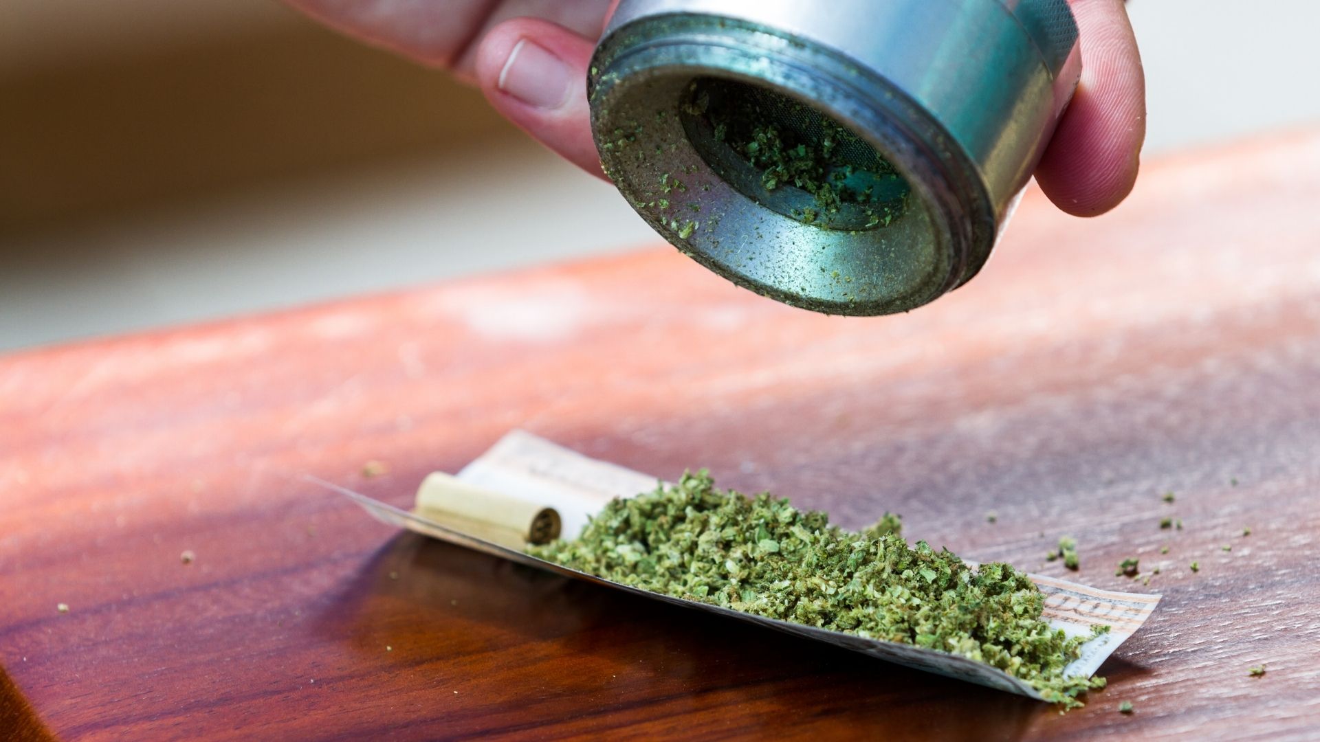 Can You Mix Indica and Sativa Strains?